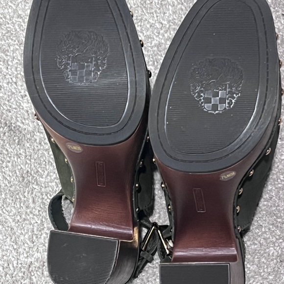 Vince Camuto Ithernda Clog - Picture 7 of 8